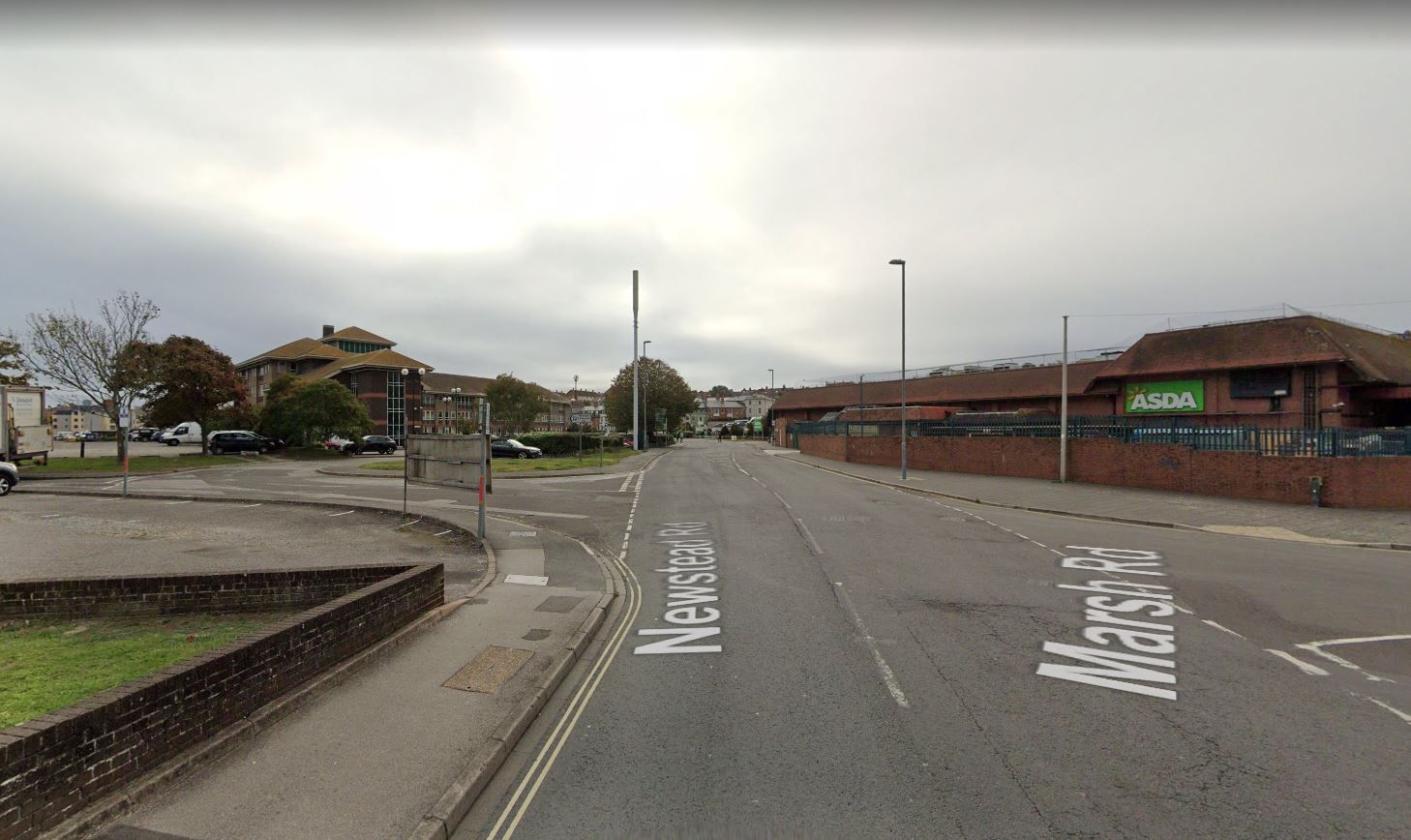 Driver seriously injured after crash in Weymouth GHR Dorset